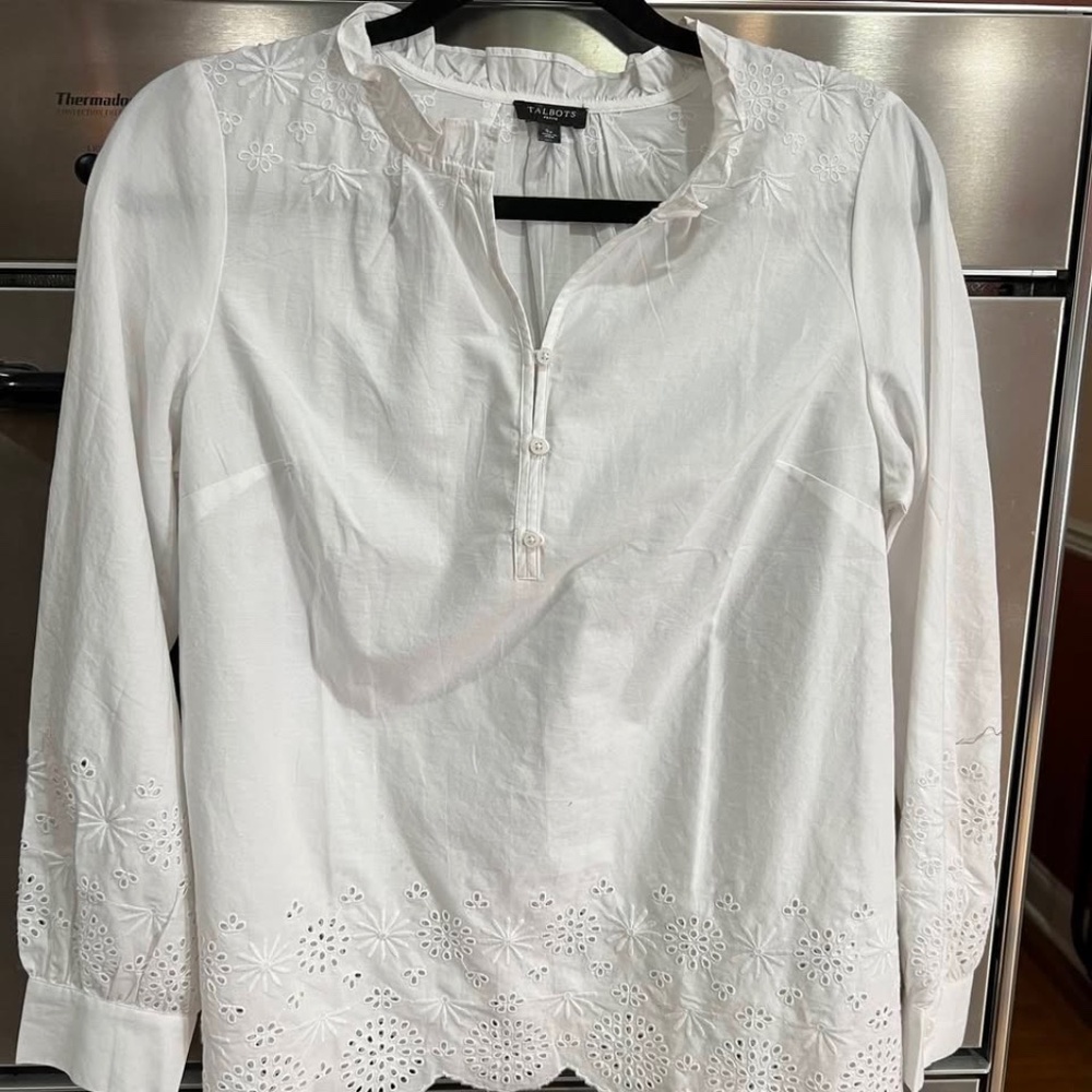 TALBOTS WHITE EYELET BLOUSE